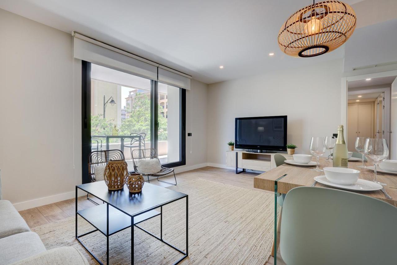 Stylish 2 Bedroom Apartment In Estepona Old Town Eksteriør bilde